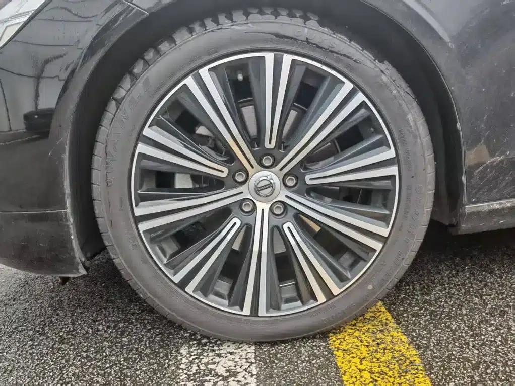 2023 Volvo S90 B5 Inscription Luxury Edition — миниатюра 6