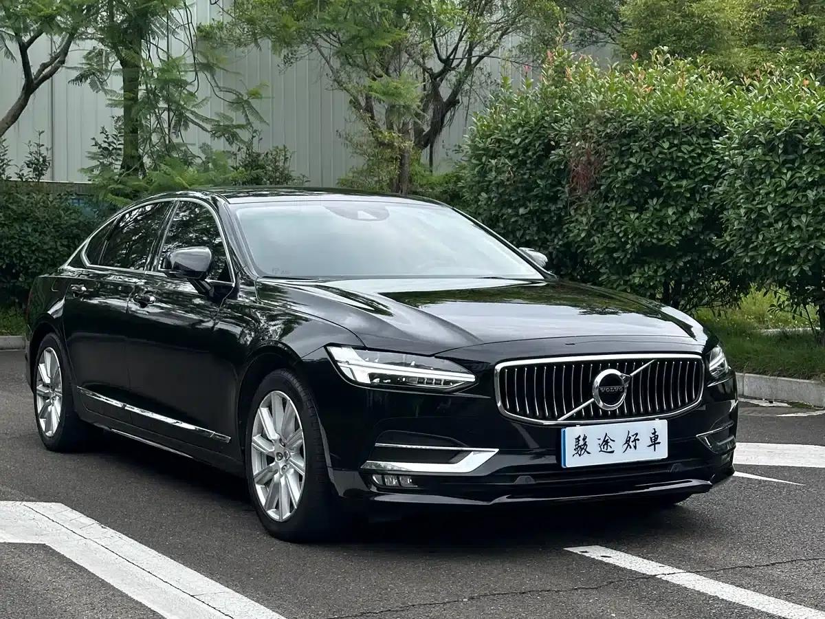 2020 Volvo S90 T5 Inscription Luxury Edition — миниатюра 3