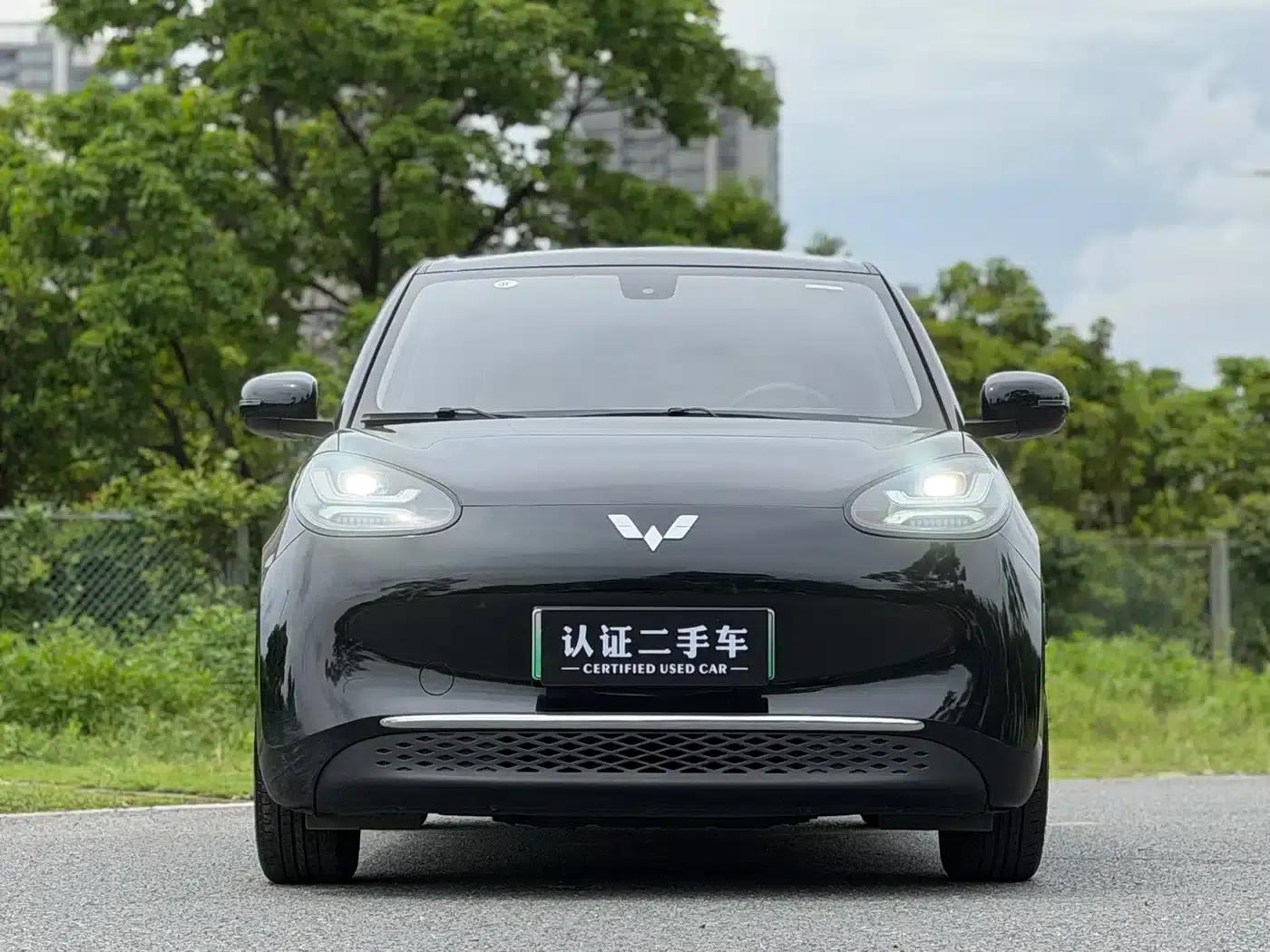 Wuling Bingo 2023 Model, 333km Range, Lingxi Connected Edition — миниатюра 2