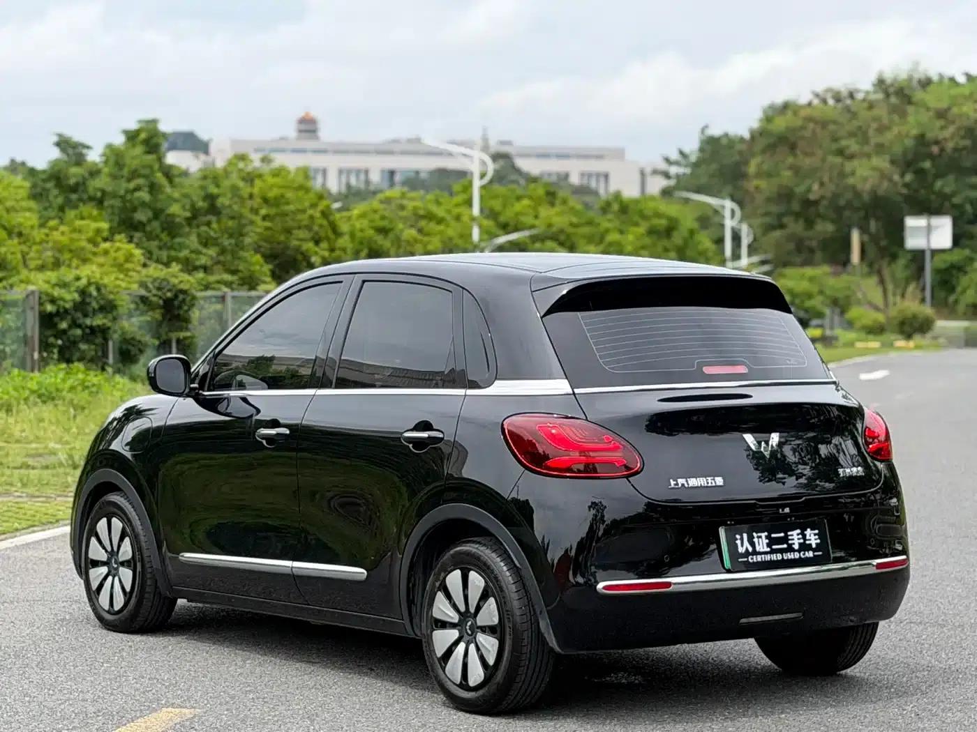 Wuling Bingo 2023 Model, 333km Range, Lingxi Connected Edition — миниатюра 4