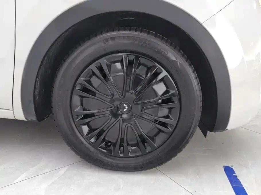 Wuling Bingo 2023 Model, 333km Range, Lingxi Connected Edition — миниатюра 6