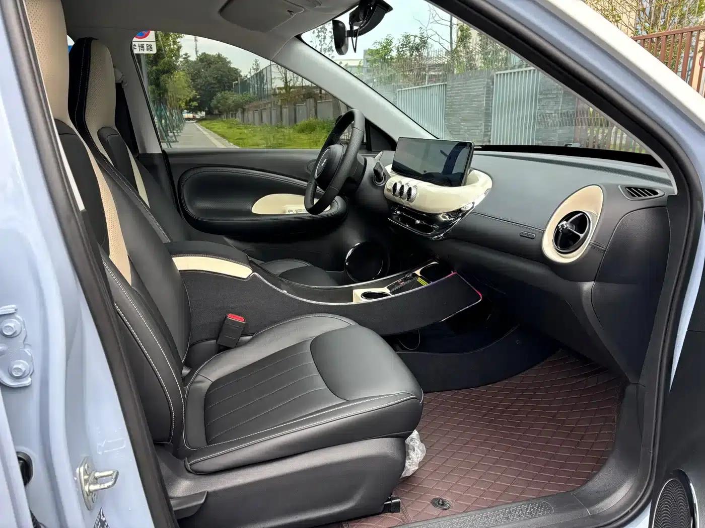Wuling Bingo 2024 Model, 333km Range, Lingxi Connected Edition — миниатюра 8