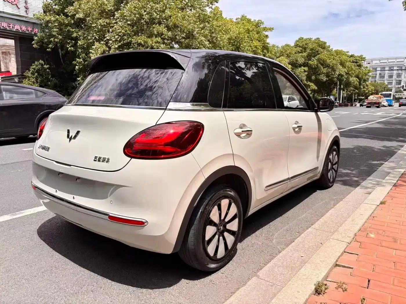 Wuling Bingo 2023 Model, 333km Range, Lingxi Connectivity+ Model — миниатюра 7
