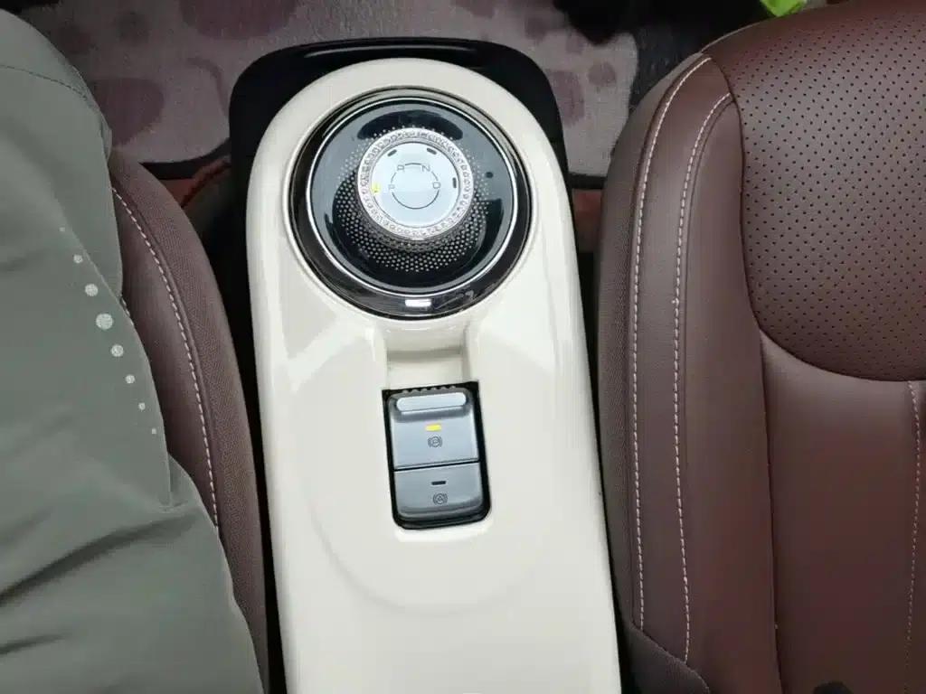 Wuling Bingo 2024 Model, 333km Range, Enjoy Edition — миниатюра 14