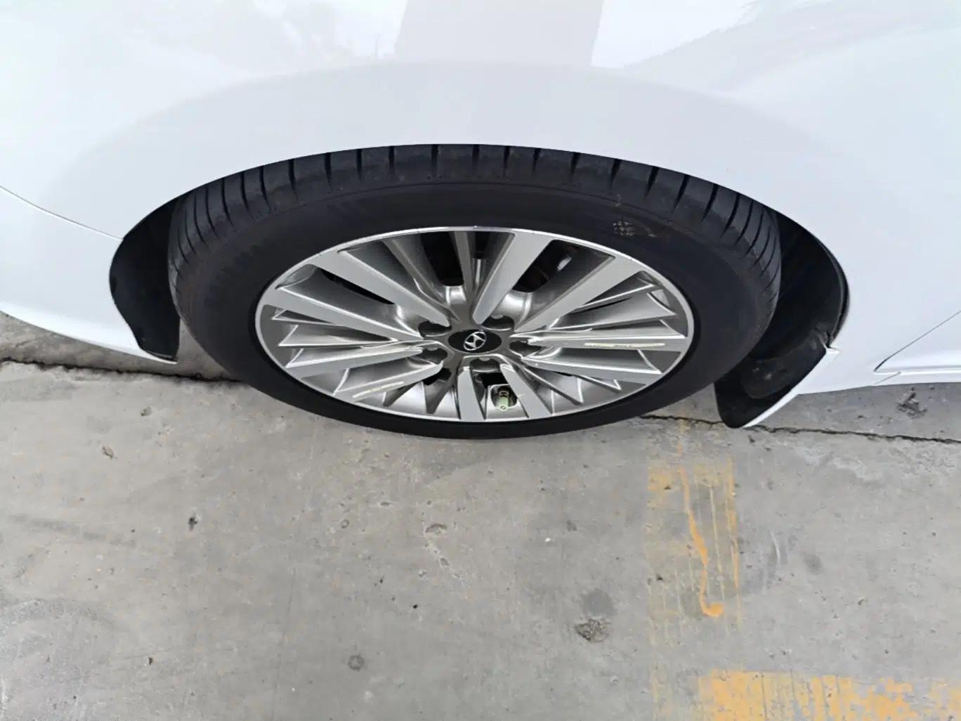 Hyundai Mistra 2017 1.8L Automatic Smart GLS China V Standard — миниатюра 10