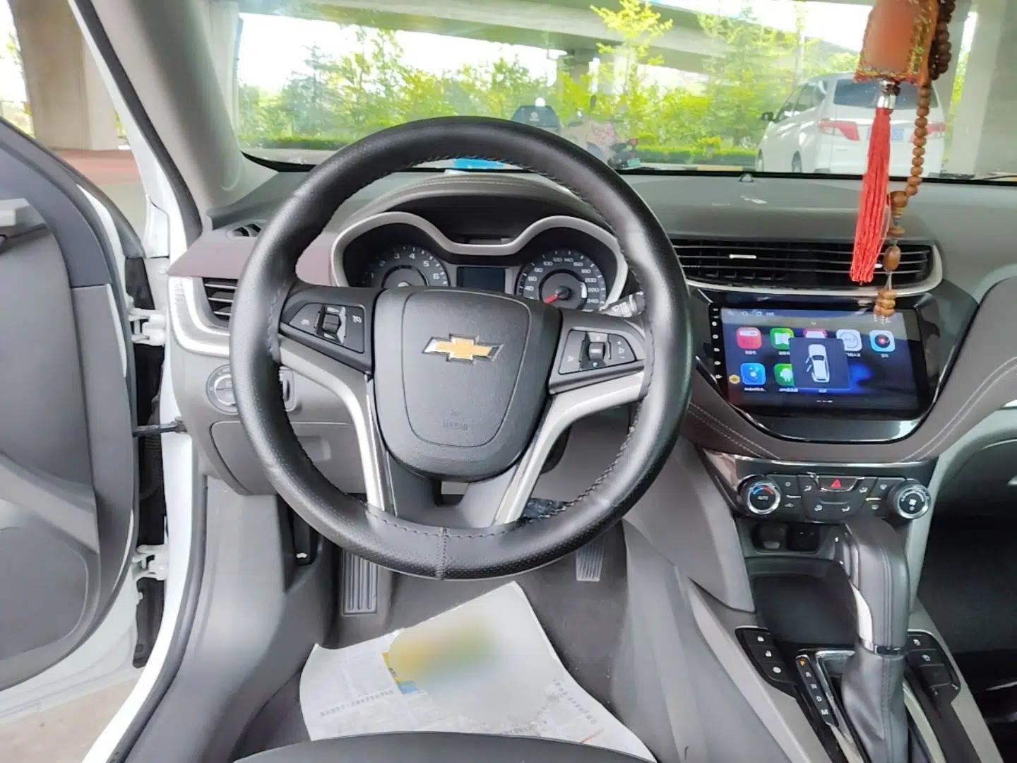 Chevrolet Malibu 2018 530T Automatic Luxury Edition — миниатюра 13