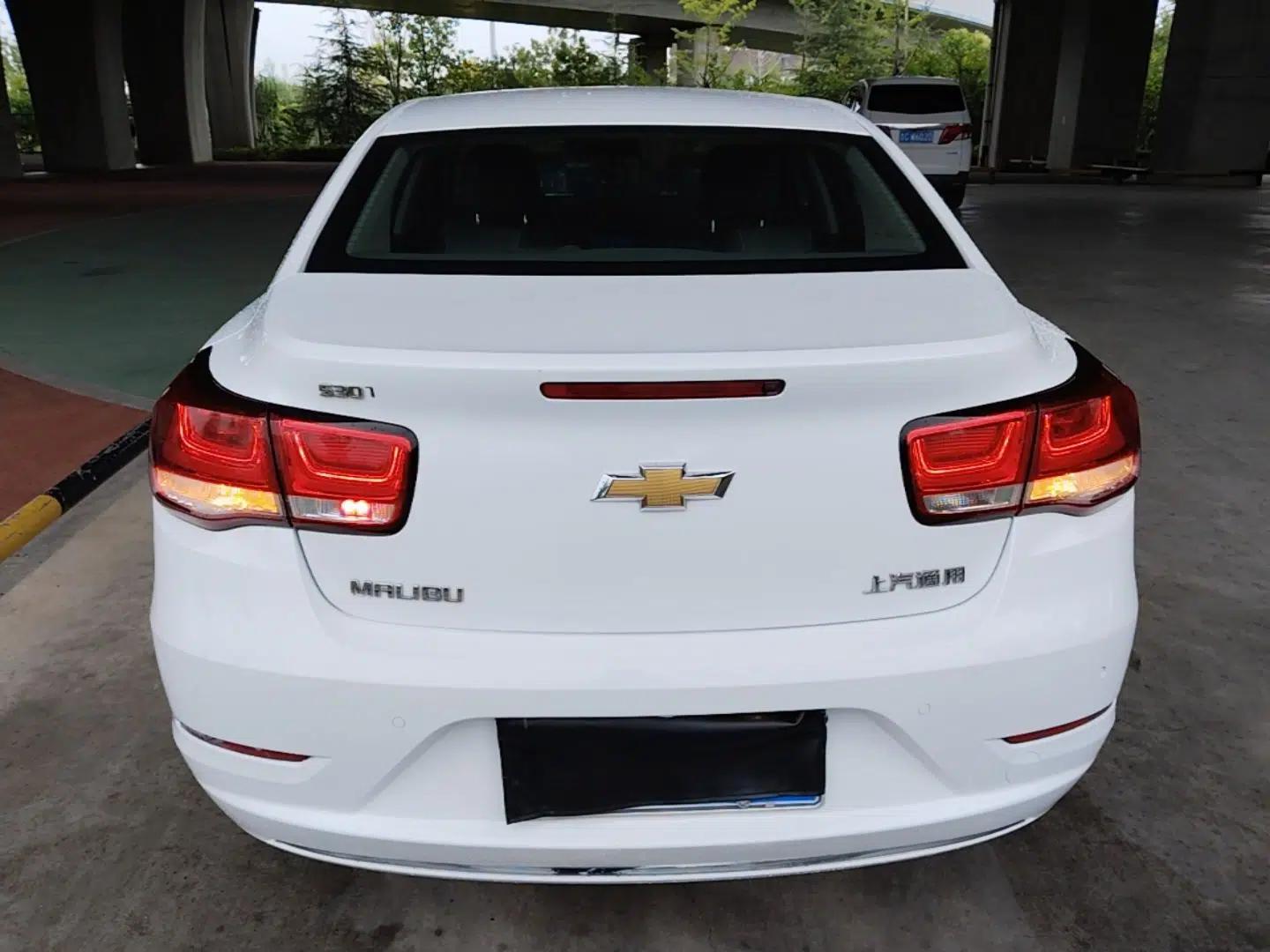 Chevrolet Malibu 2018 530T Automatic Luxury Edition — миниатюра 5