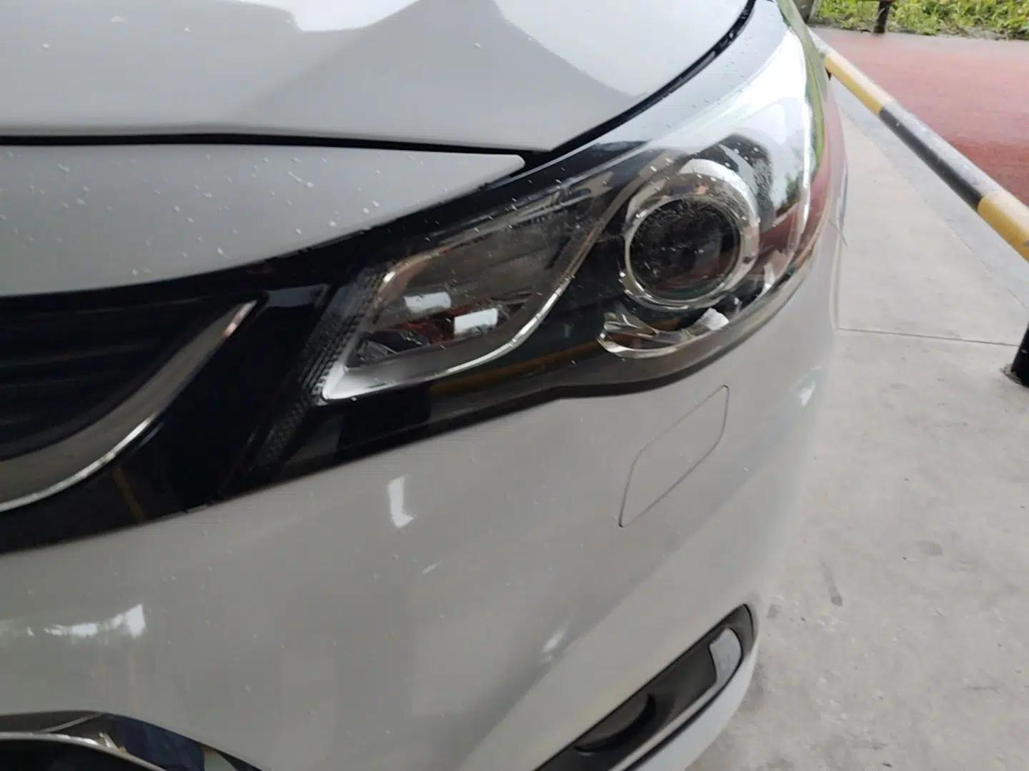 Chevrolet Malibu 2018 530T Automatic Luxury Edition — миниатюра 8