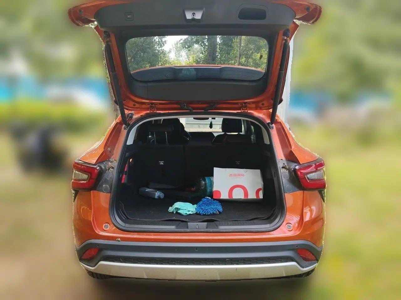 Chevrolet Seeker 2022 1.5T CVT Trendy Smart Edition — миниатюра 19