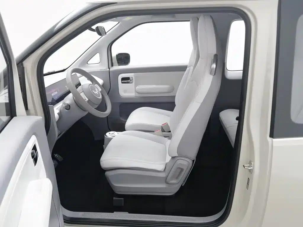 Wuling Air ev Clear Sky 2023 Model, Four-Seat - Advanced Edition — миниатюра 10