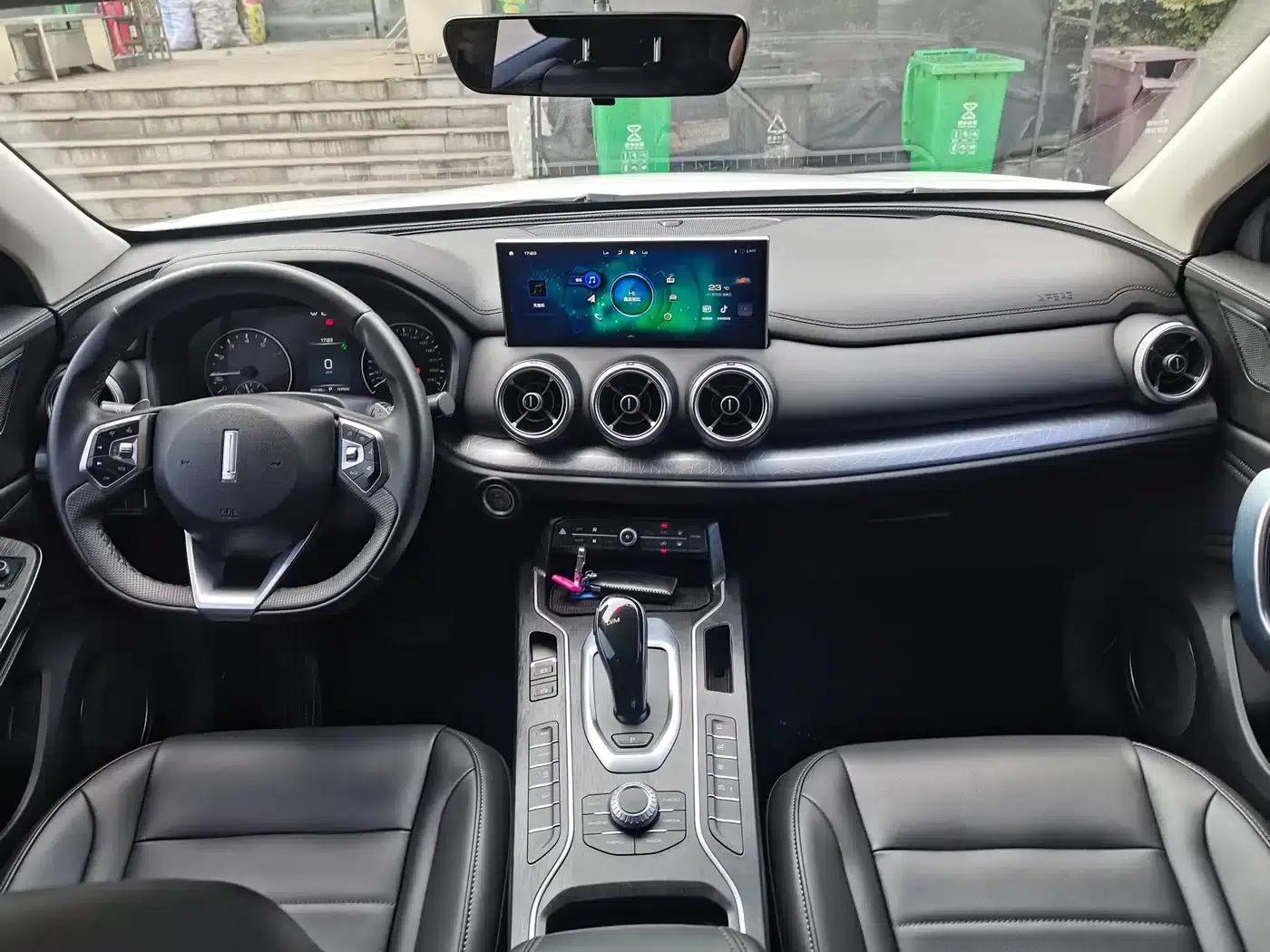 Weipai VV5 2020 1.5T 2WD Avantgarde — миниатюра 6