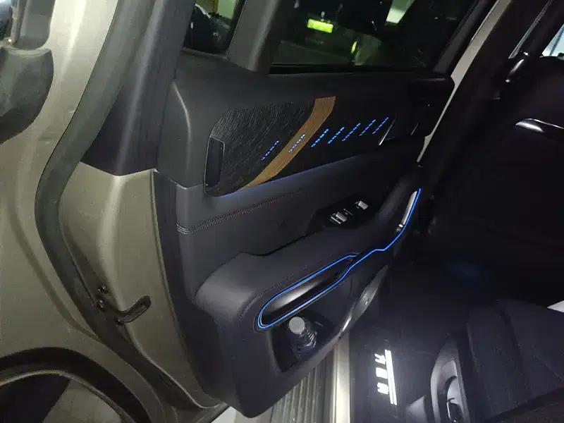 Leopard 8 2025 Smart & Brave Flagship Edition 7-Seater — миниатюра 18