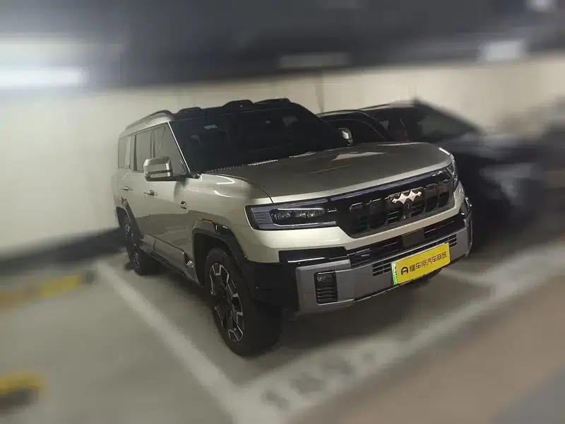Leopard 8 2025 Smart & Brave Flagship Edition 7-Seater — миниатюра 3