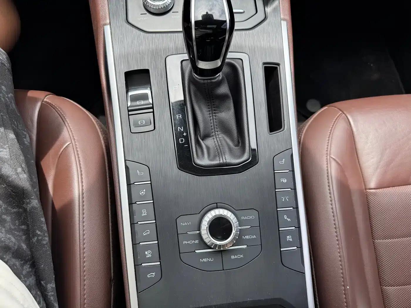 Wey P8 2018 2.0T Flagship Edition — миниатюра 29