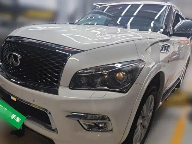 Infiniti QX80 2013 5.6L 4WD