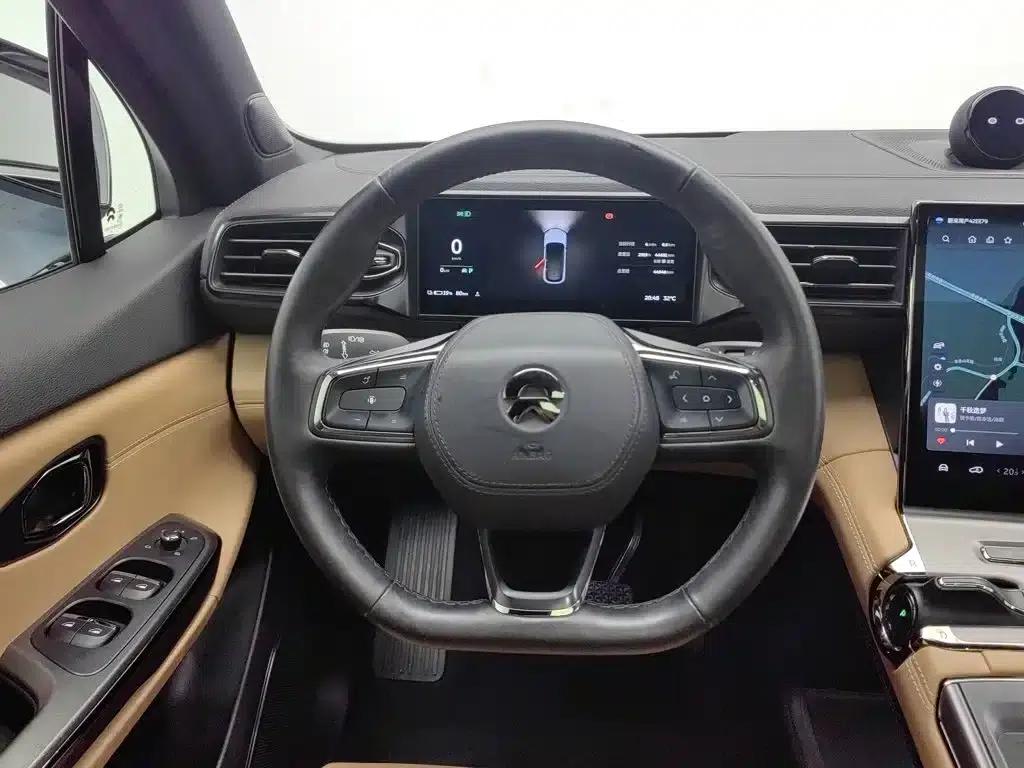 NIO ES6 2020 455KM Sport Edition — миниатюра 11