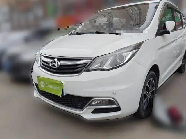 CHANGAN OSHAN A600EV 2021 Changan Oshan 7-seater, 1.5-liter manual gasoline model