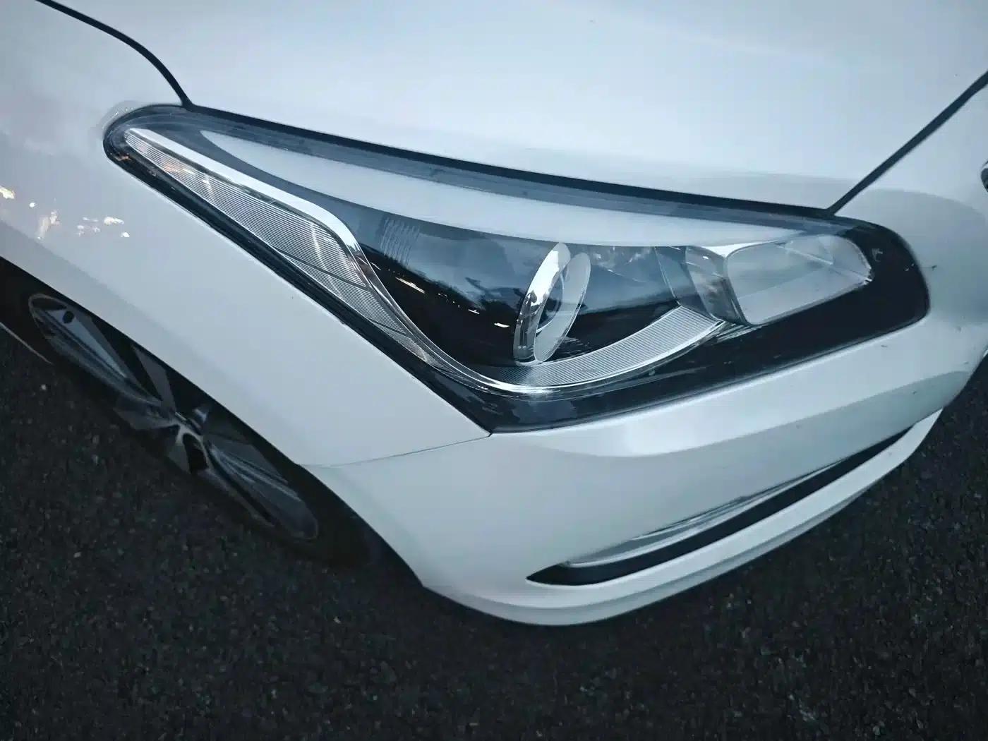 2014 Mistra 1.8L Automatic Premium DLX — миниатюра 4