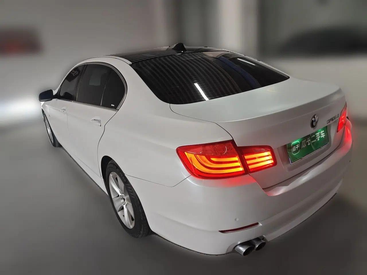 BMW 5 Series 2011 528Li Leading Model — миниатюра 4