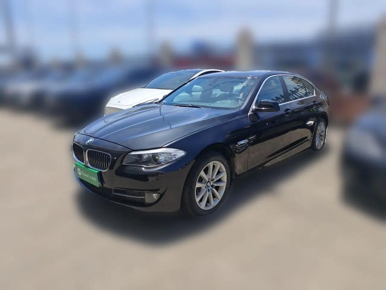 BMW 5 Series 2012 530Li Leading Model — миниатюра 1