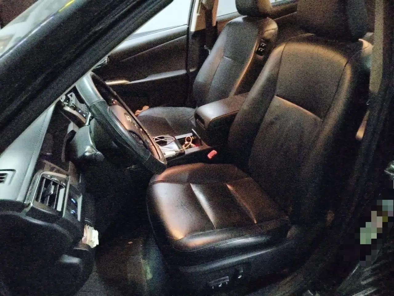 Toyota Camry 2015 2.0G Premier Edition — миниатюра 15