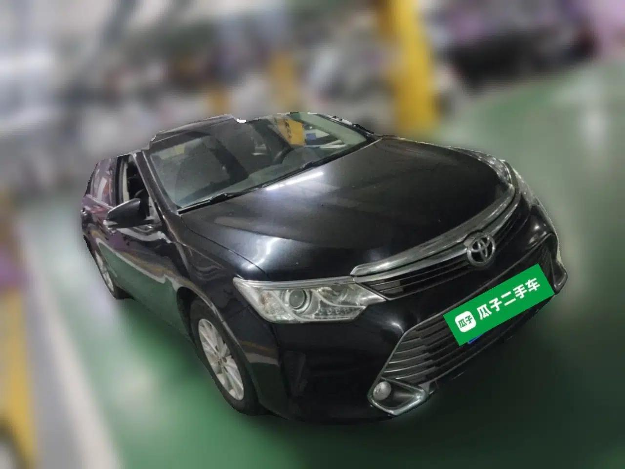 Toyota Camry 2015 2.0G Premier Edition — миниатюра 3