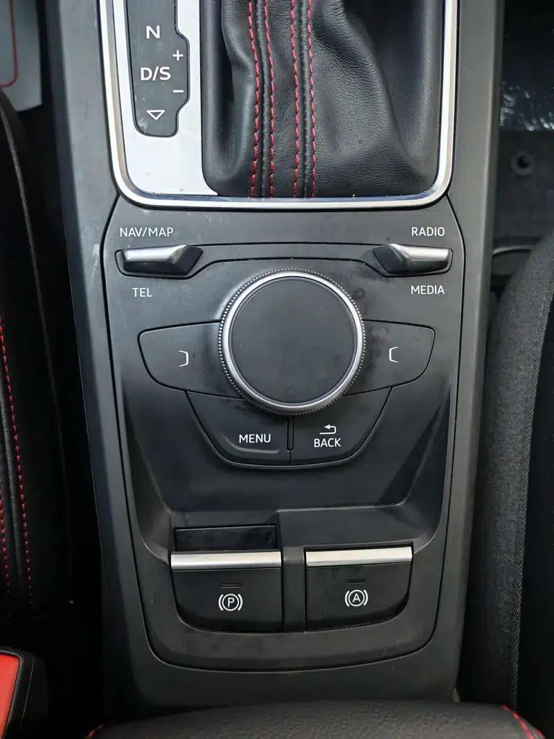 Audi Q2L 2022 35 TFSI Progressive Dynamic Edition — миниатюра 11