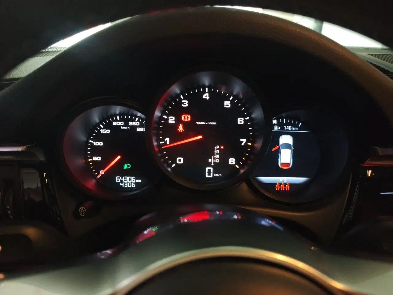 Porsche Macan 2018 Macan 2.0T — миниатюра 11