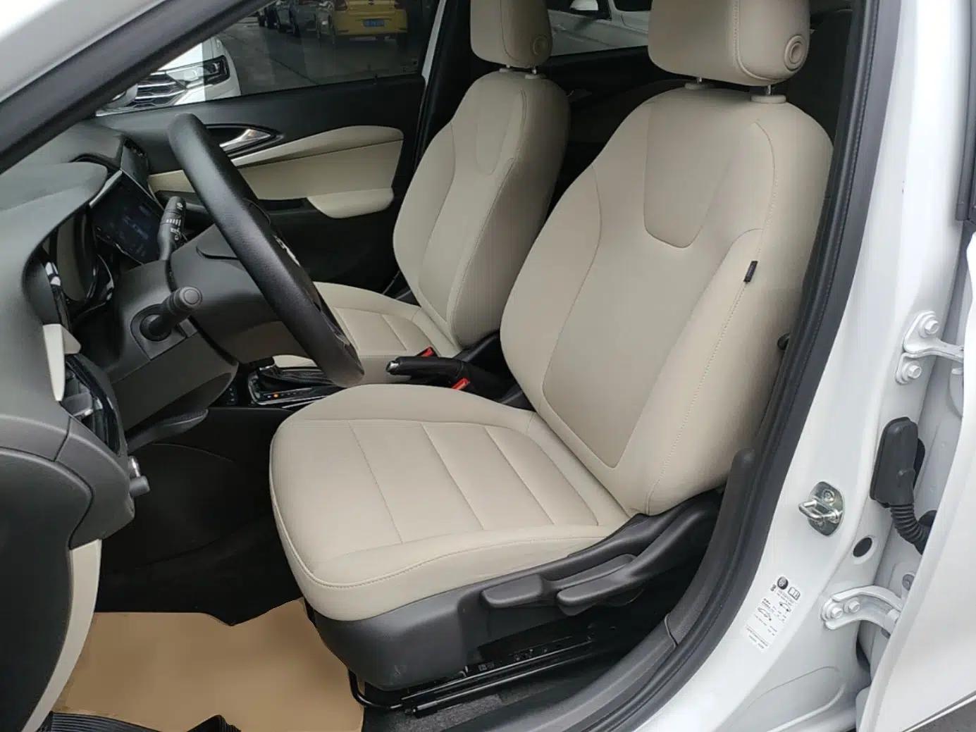 Buick Excelle 2020 15N CVT Elite Edition — миниатюра 17