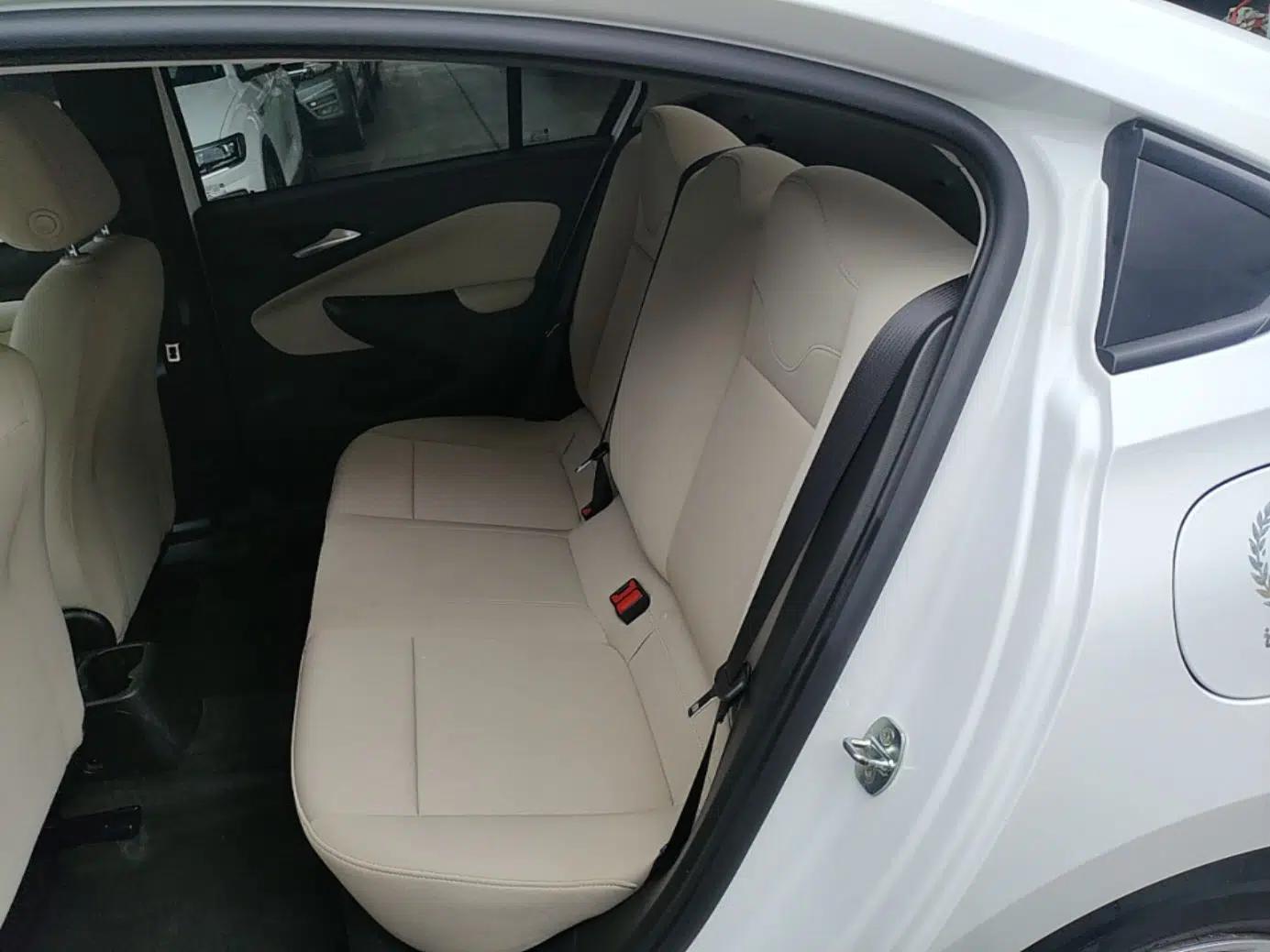 Buick Excelle 2020 15N CVT Elite Edition — миниатюра 20