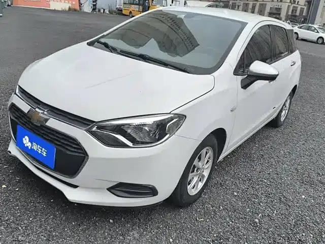 Chevrolet Aveo RV 2016 1.5L Manual Comfort Edition