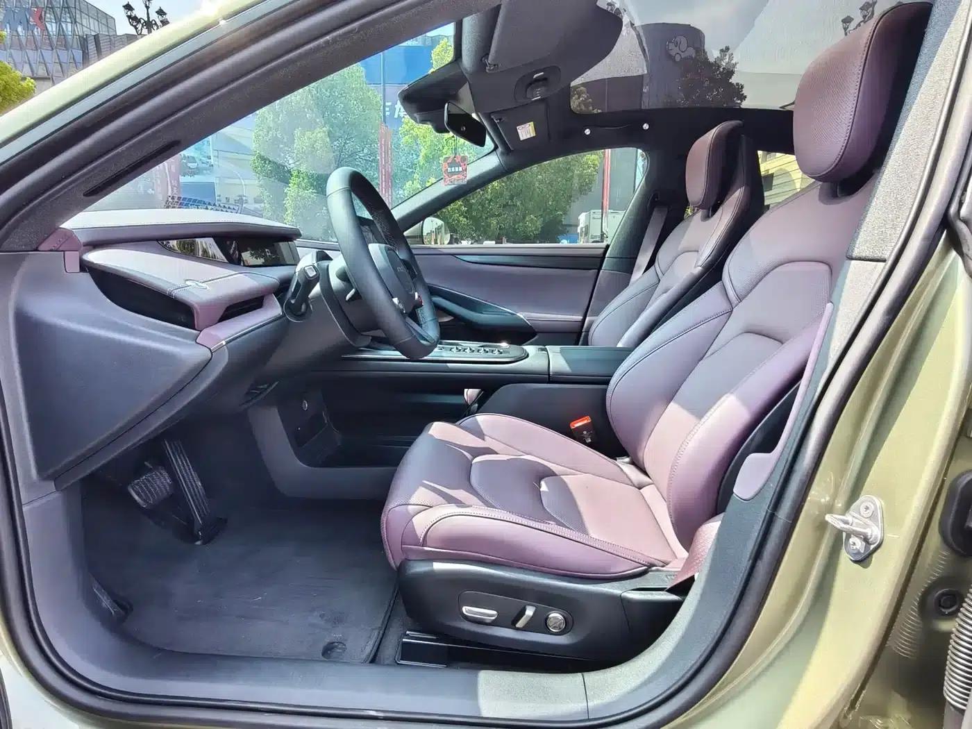 Xiaomi SU7 2024 Rear-Wheel Drive Long Range Advanced Intelligent Driving Pro Edition — миниатюра 4