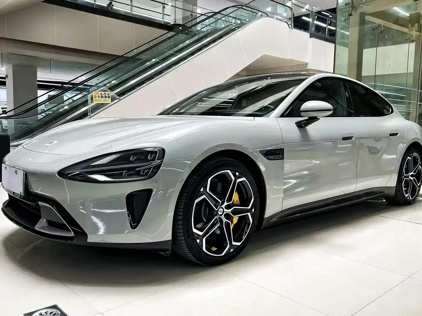 Xiaomi SU7 2024 Rear-Wheel Drive Long-Range Smart Driving Edition — миниатюра 1