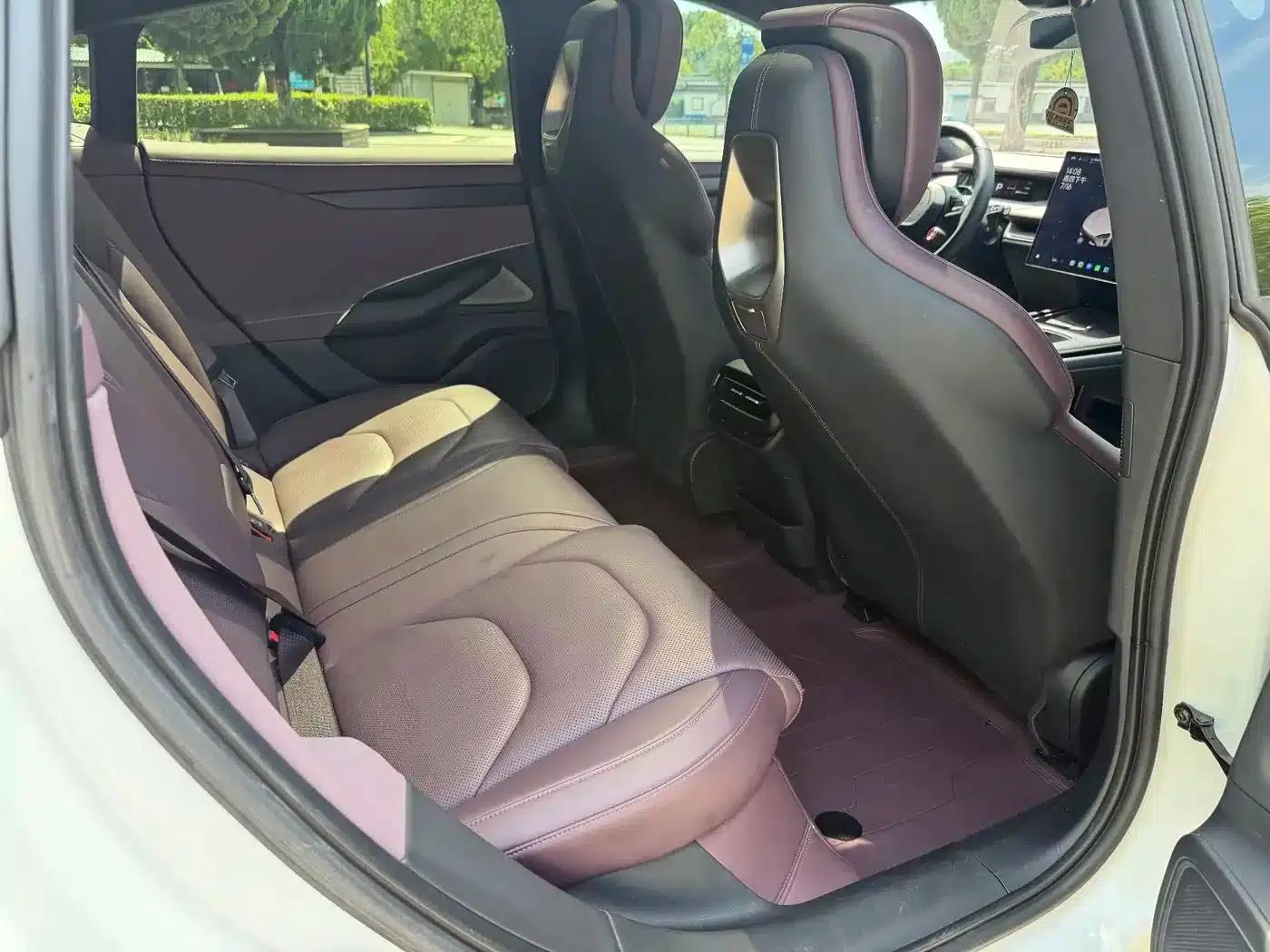 Xiaomi SU7 2024 All-Wheel Drive Long Range High-End Intelligent Driving Max Edition — миниатюра 14