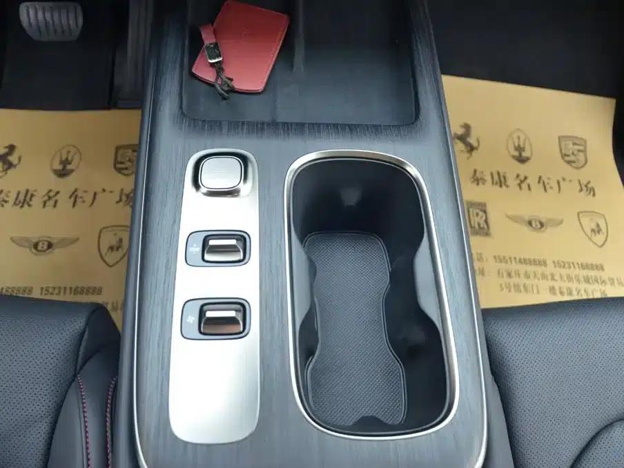 Xiaomi SU7 2024 Rear-Wheel Drive Long Range Advanced Intelligent Driving Pro Edition — миниатюра 10
