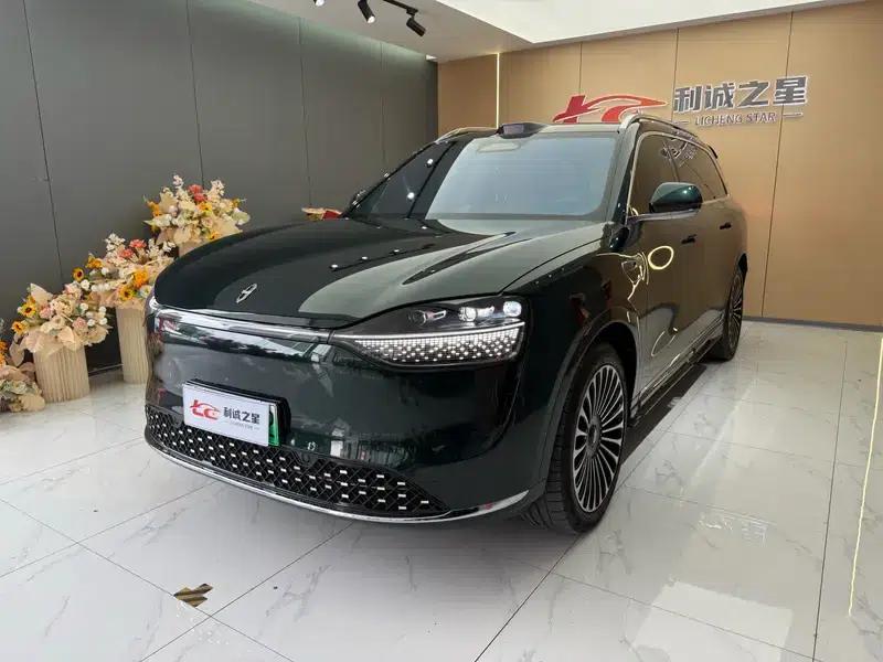 Wenjie M9 2024 Ultra Range Extended 6-Seater — миниатюра 1