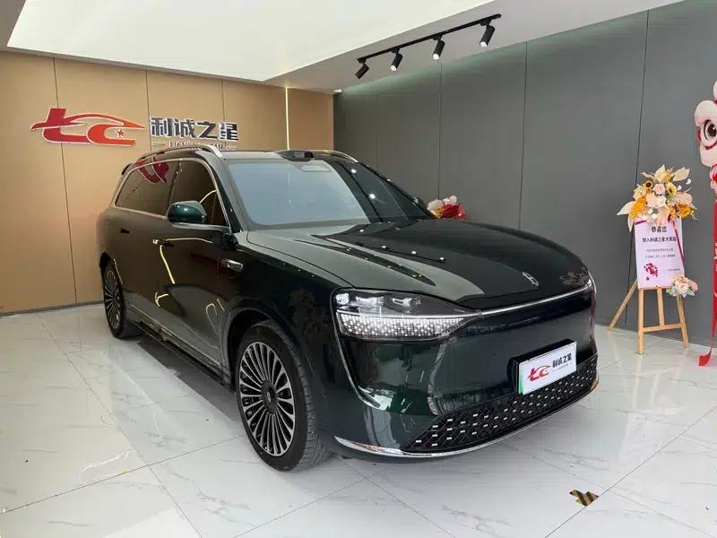 Wenjie M9 2024 Ultra Range Extended 6-Seater — миниатюра 3
