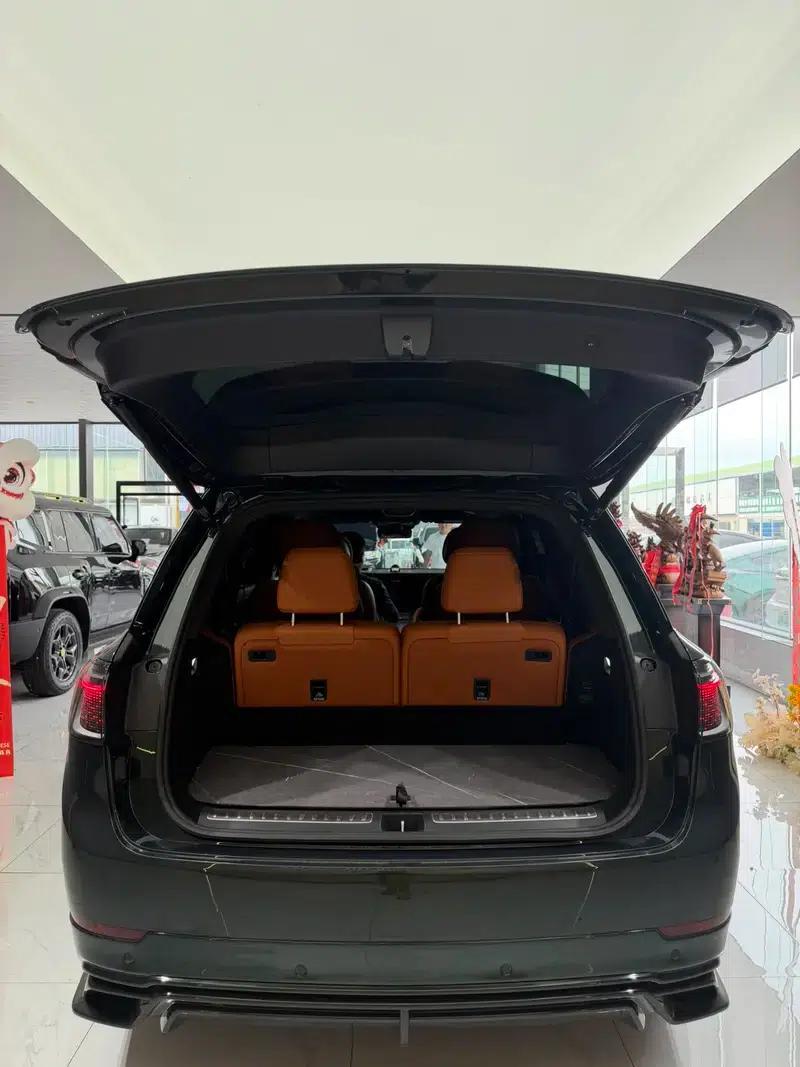 Wenjie M9 2024 Ultra Range Extended 6-Seater — миниатюра 9