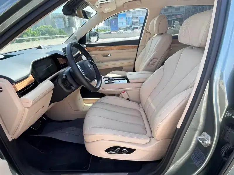 Wenjie M7 2022 Two-Wheel Drive Comfort Edition — миниатюра 13