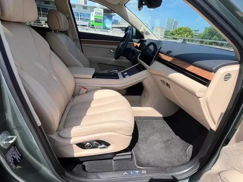 Wenjie M7 2022 Two-Wheel Drive Comfort Edition — миниатюра 17