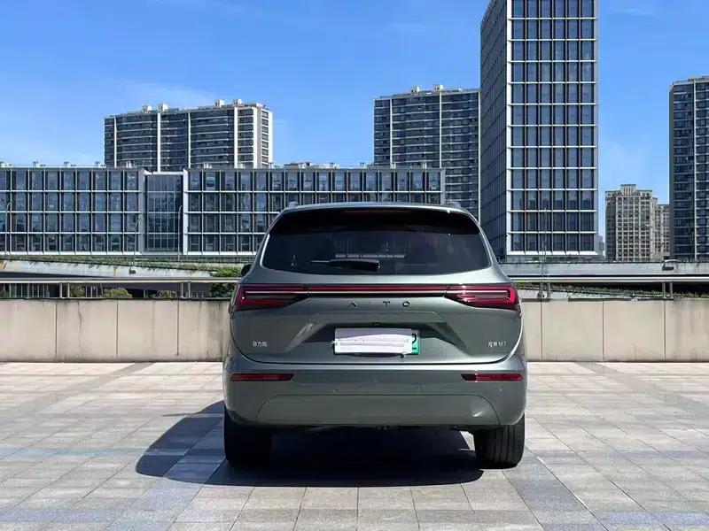 Wenjie M7 2022 Two-Wheel Drive Comfort Edition — миниатюра 5