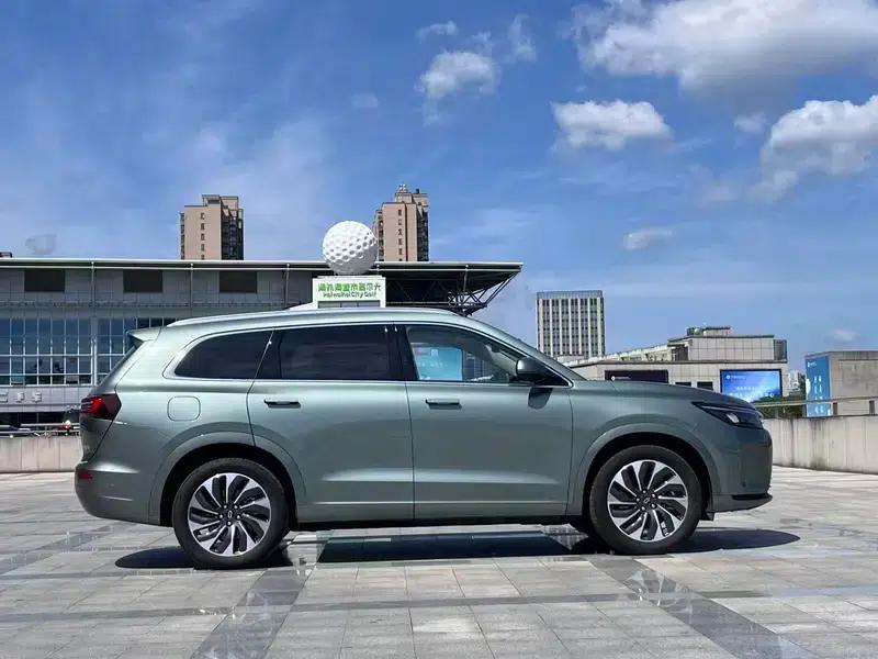 Wenjie M7 2022 Two-Wheel Drive Comfort Edition — миниатюра 7