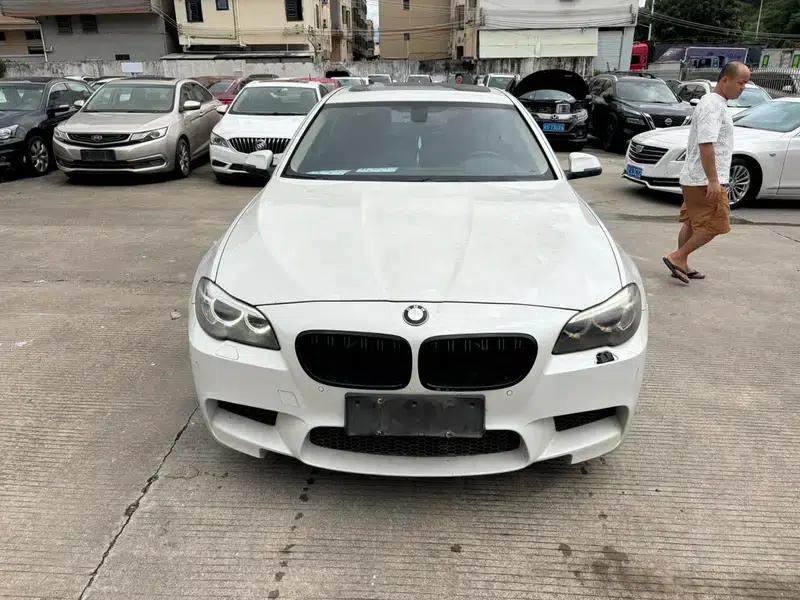 2014 BMW 5 Series 525Li Luxury Design Package — миниатюра 2