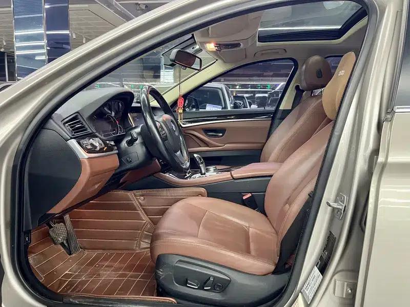 BMW 5 Series 2017 528Li Leading Edition — миниатюра 11