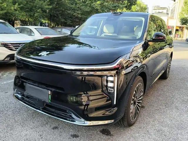 IM Zhiji LS8 2026 Model 52 Max+ Tech Flagship Five-Seat