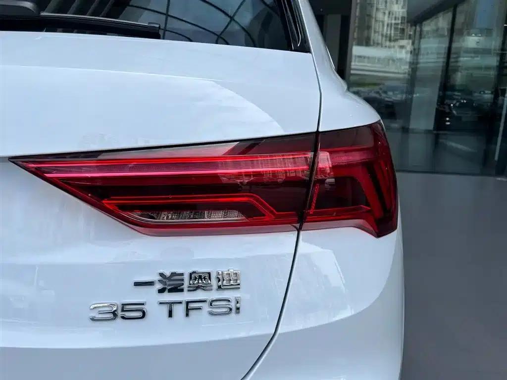 Audi Q3 2024 35 TFSI Fashion Elegance — миниатюра 12