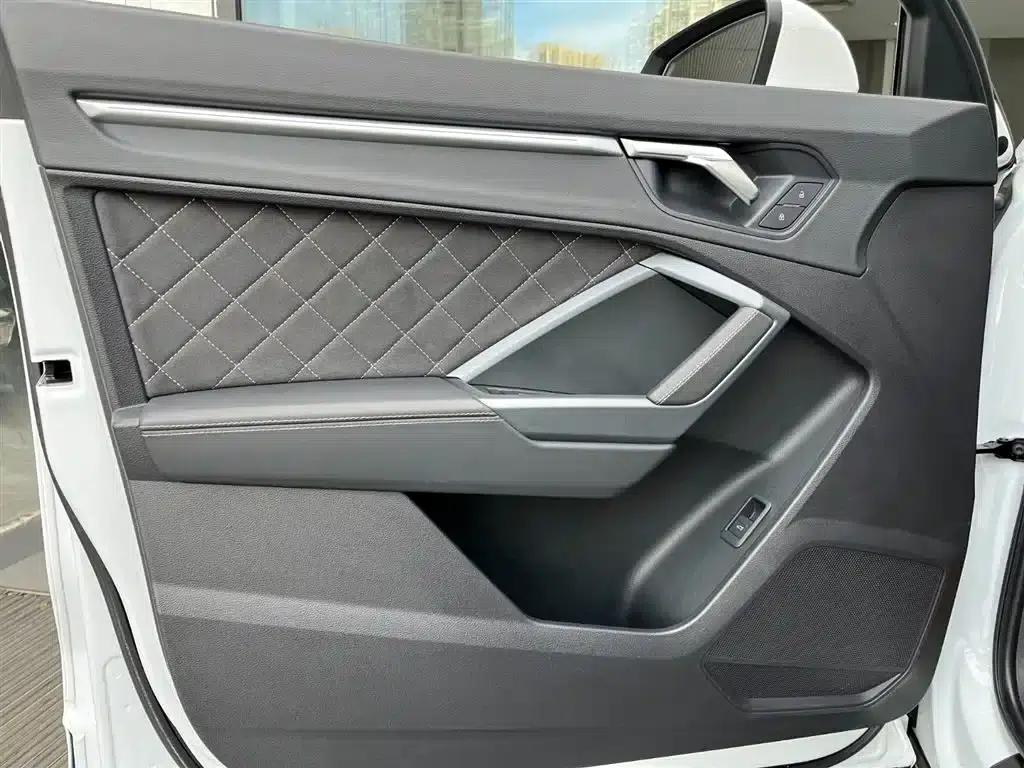 Audi Q3 2024 35 TFSI Fashion Elegance — миниатюра 13