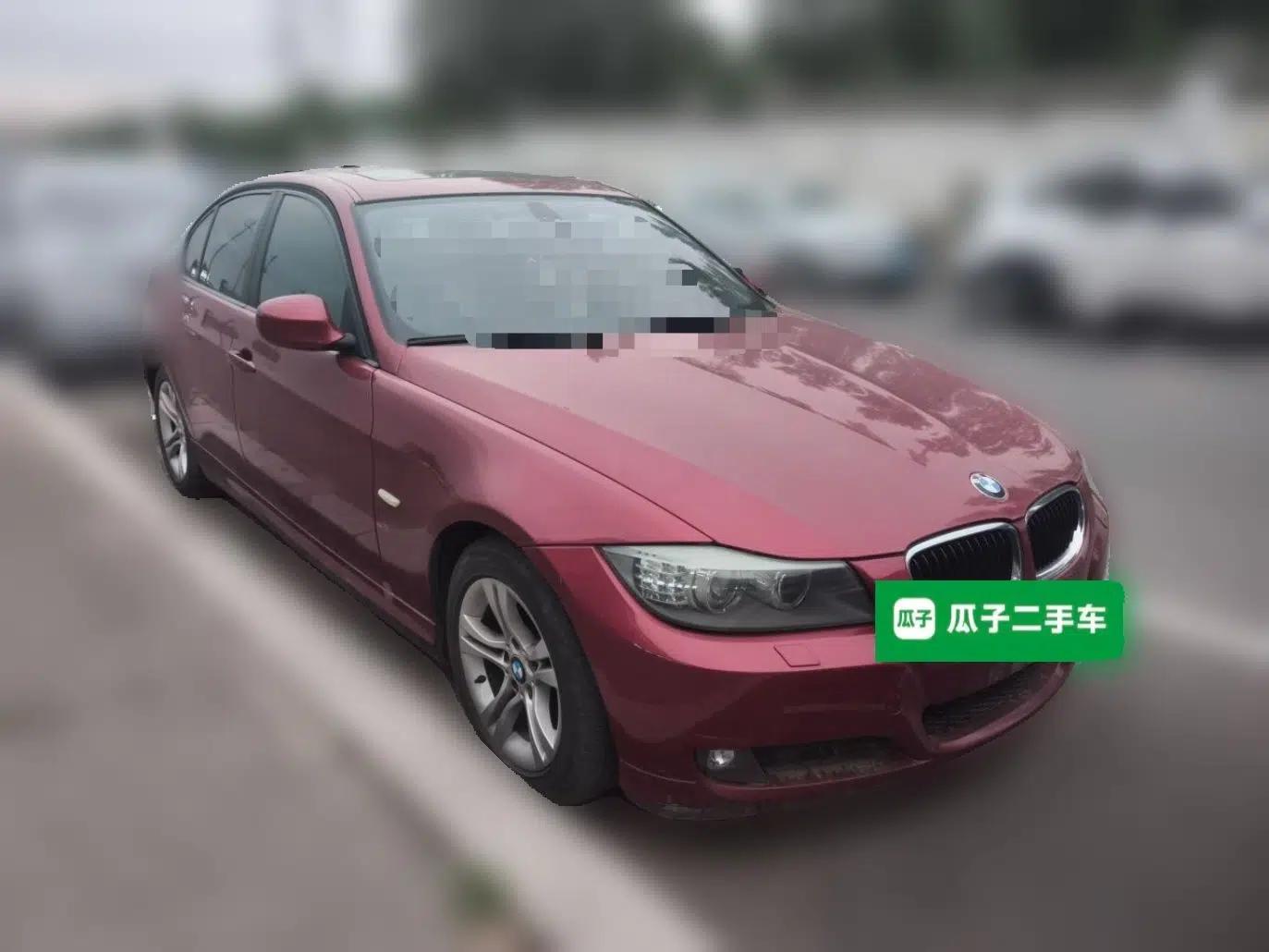 BMW 3 Series 2012 318i Leading Model — миниатюра 3
