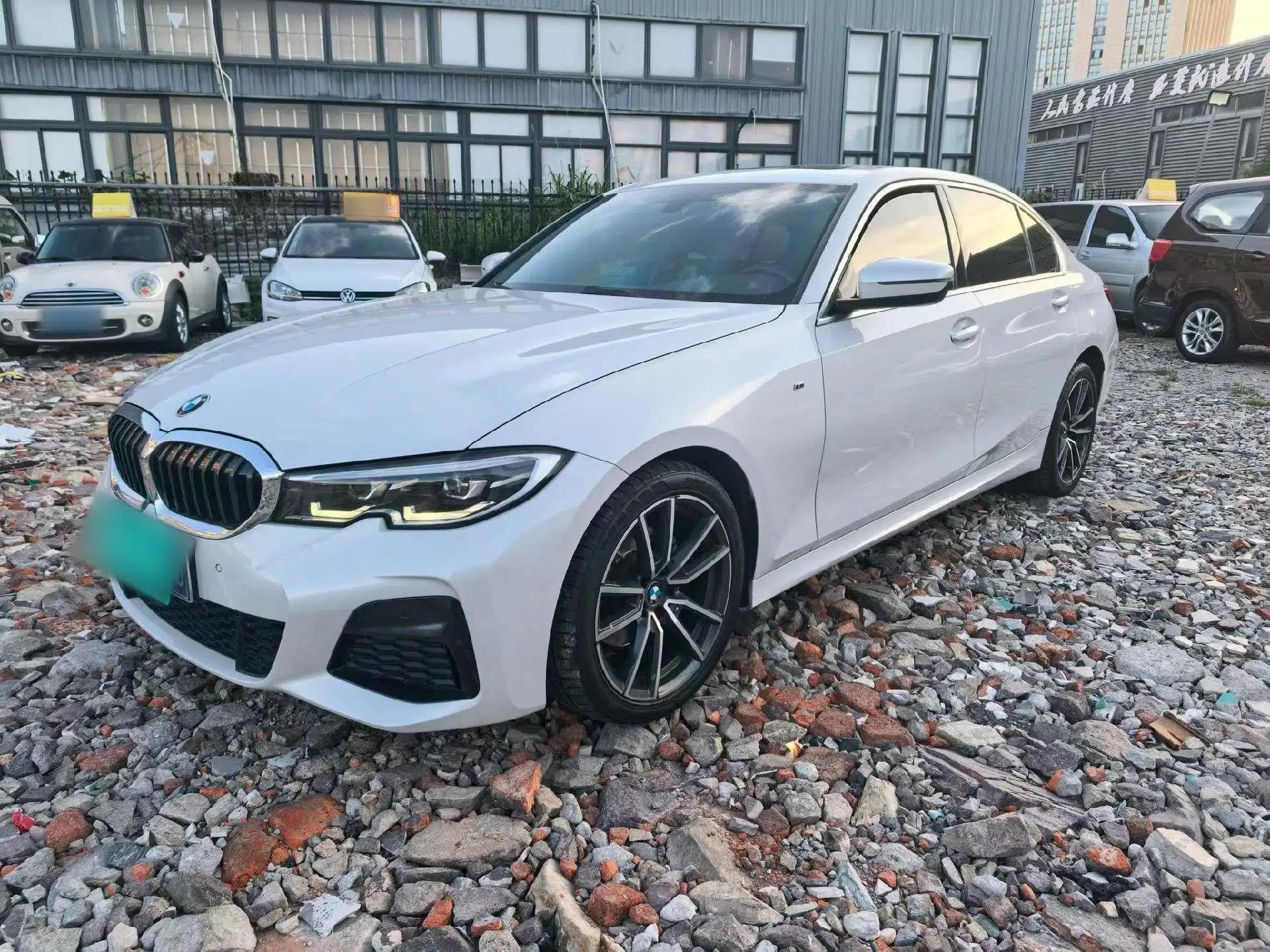 BMW 3 Series 2022 320Li M Sport Package — миниатюра 1