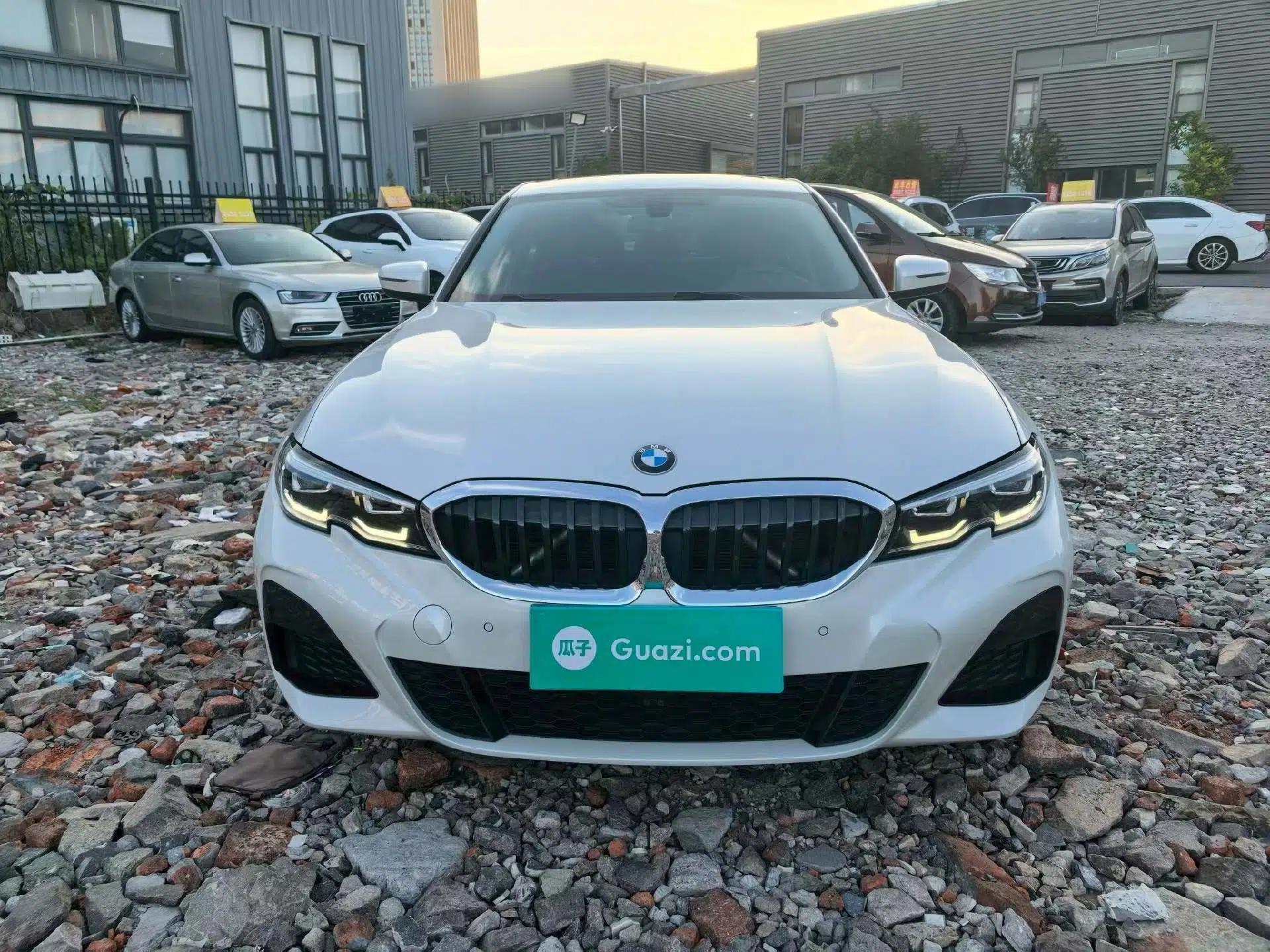 BMW 3 Series 2022 320Li M Sport Package — миниатюра 2